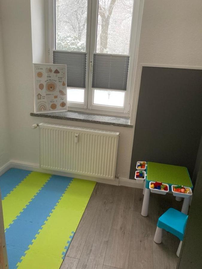 Familienwohnung Am Pfaffenteich Schwerin  Buitenkant foto