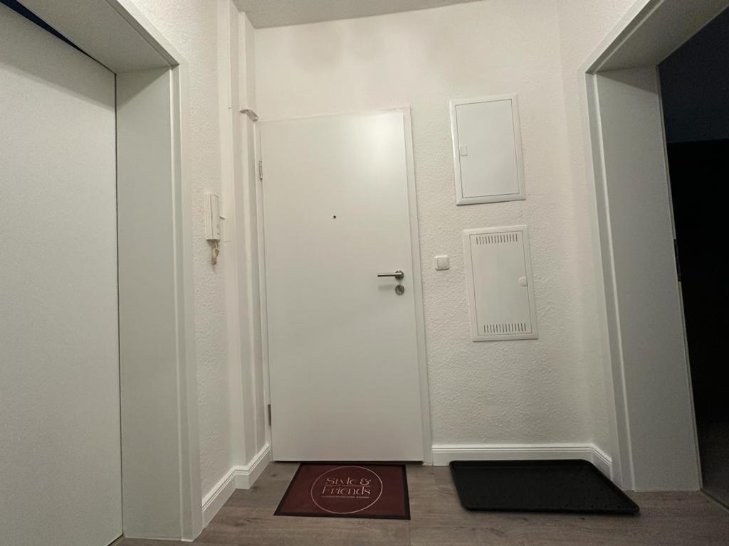 Familienwohnung Am Pfaffenteich Schwerin  Buitenkant foto