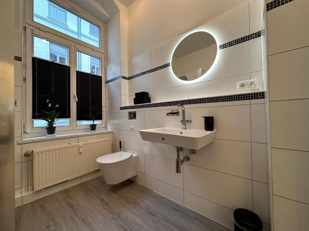 Familienwohnung Am Pfaffenteich Schwerin  Buitenkant foto